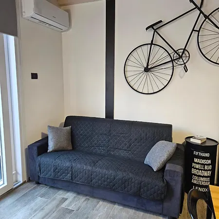 דירה Loft Industrial לקו