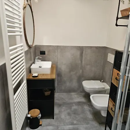 Loft Industrial Apartment Lecco