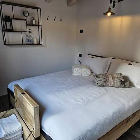 Loft Industrial Apartment *