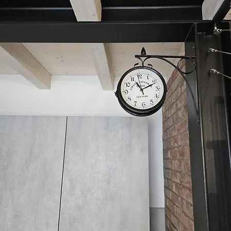 Loft Industrial Apartment