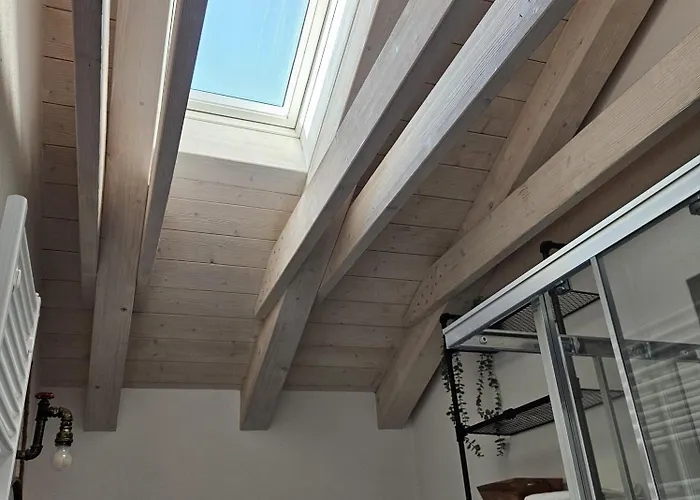 Lägenhet Loft Industrial Lecco